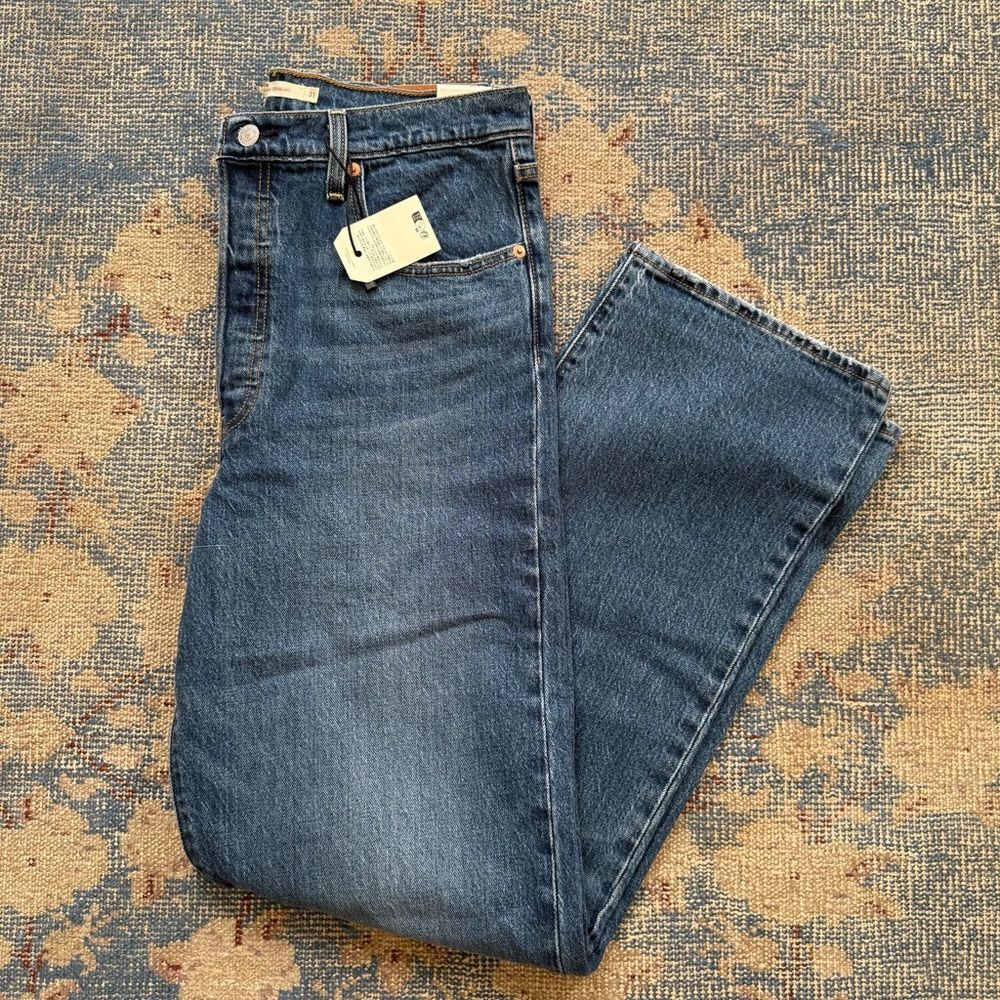 Levi's Ribcage Full-Length Jeans in Dance Around - Picture 5 of 6